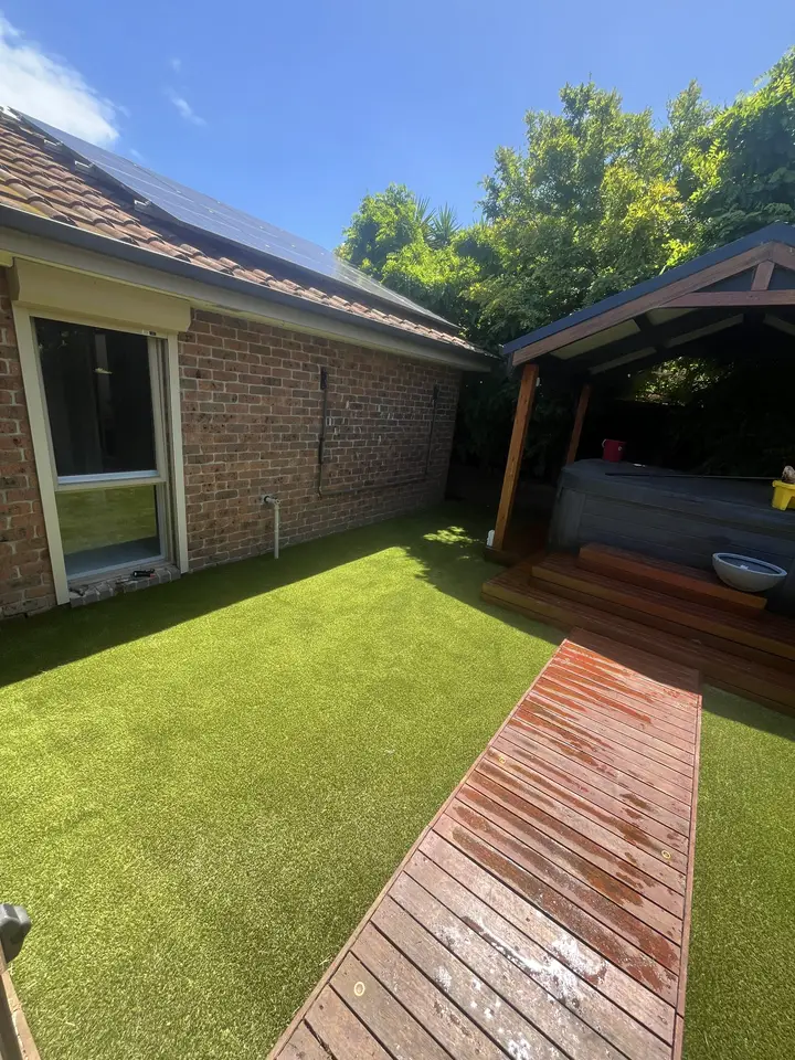 Aspendale: Turf around a timber gazebo, photo 1 of 5