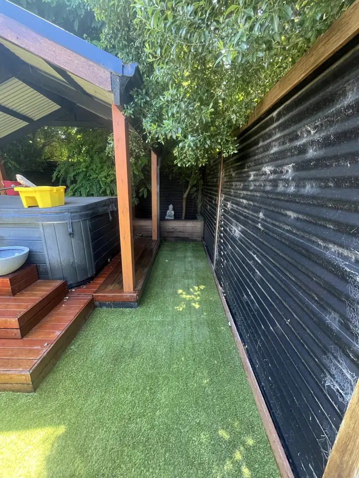 Aspendale: Turf around a timber gazebo, photo 5 of 5